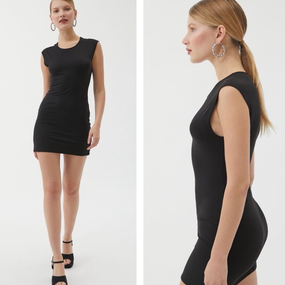 UO Amelia Cap Sleeve Bodycon Dress